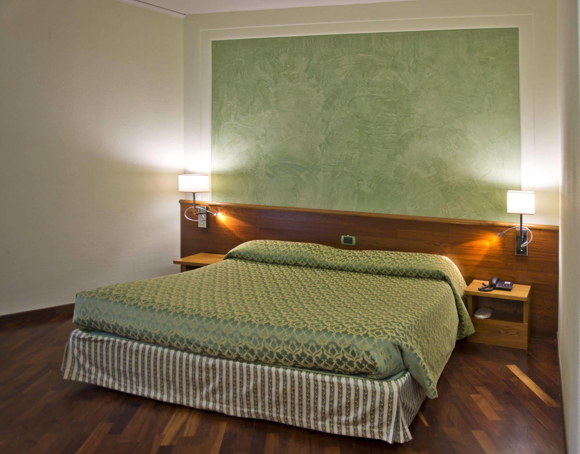 Hotel Giubileo Pignola Luaran gambar